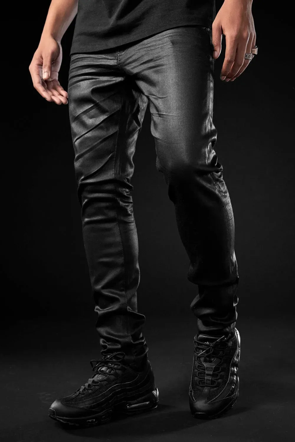Slim Taper - Smooth Criminal Denim (Jet Black)