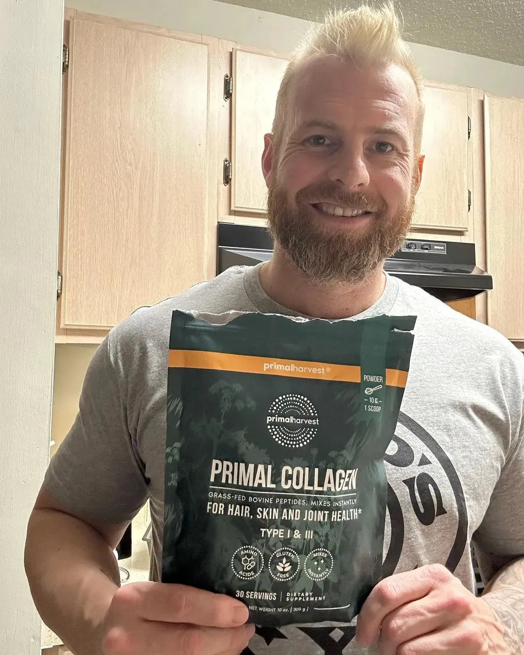 Man holding Primal Collagen