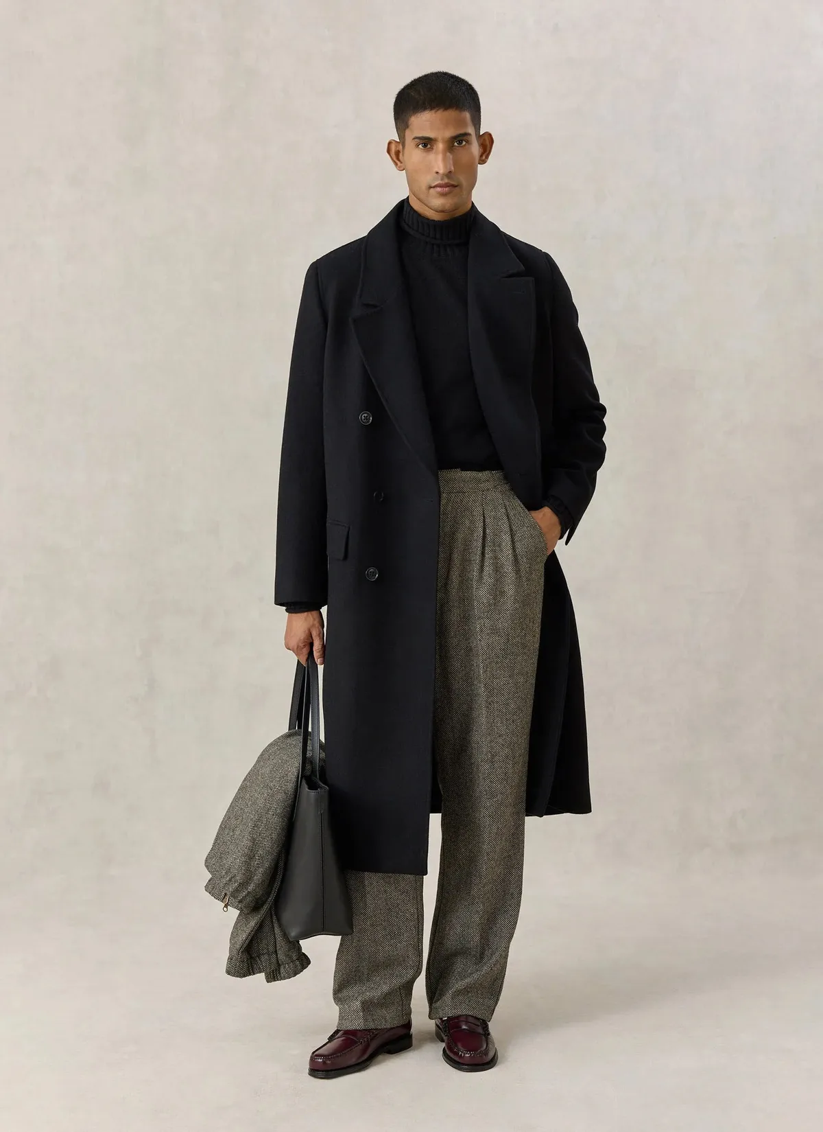 Double Breasted Overcoat in black